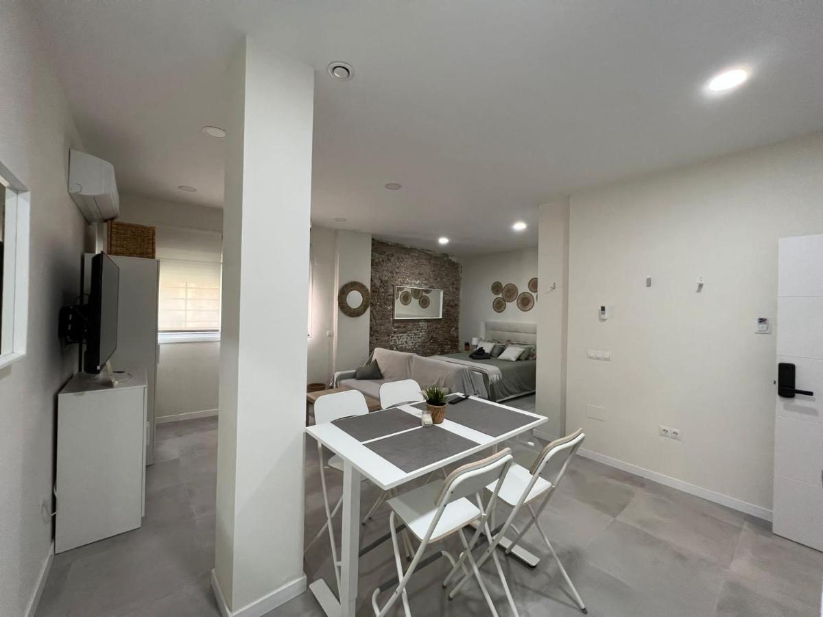 Estudio Trinidad Centro Malaga 2 Екстер'єр фото